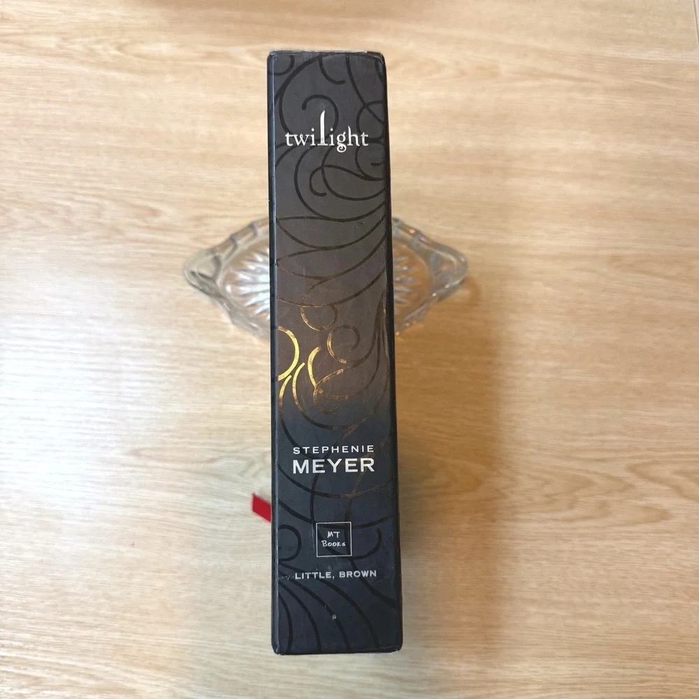 Twilight Stephenie Meyer First Collector's Edition Hardcover Book with Slipcase